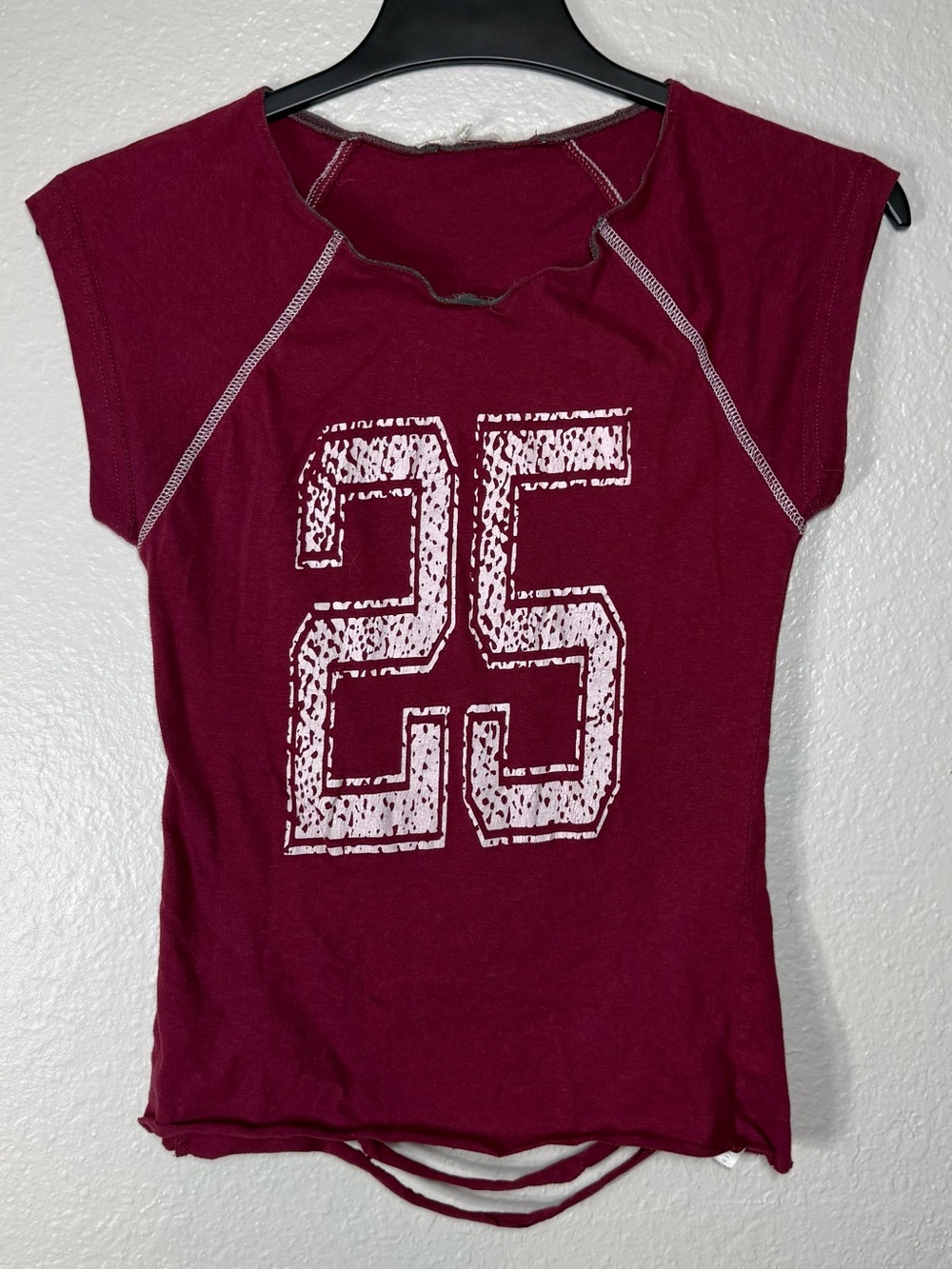 Burgundy Distressed Cut-Out back back Number 25 T-Shirt Women's size S Y2K